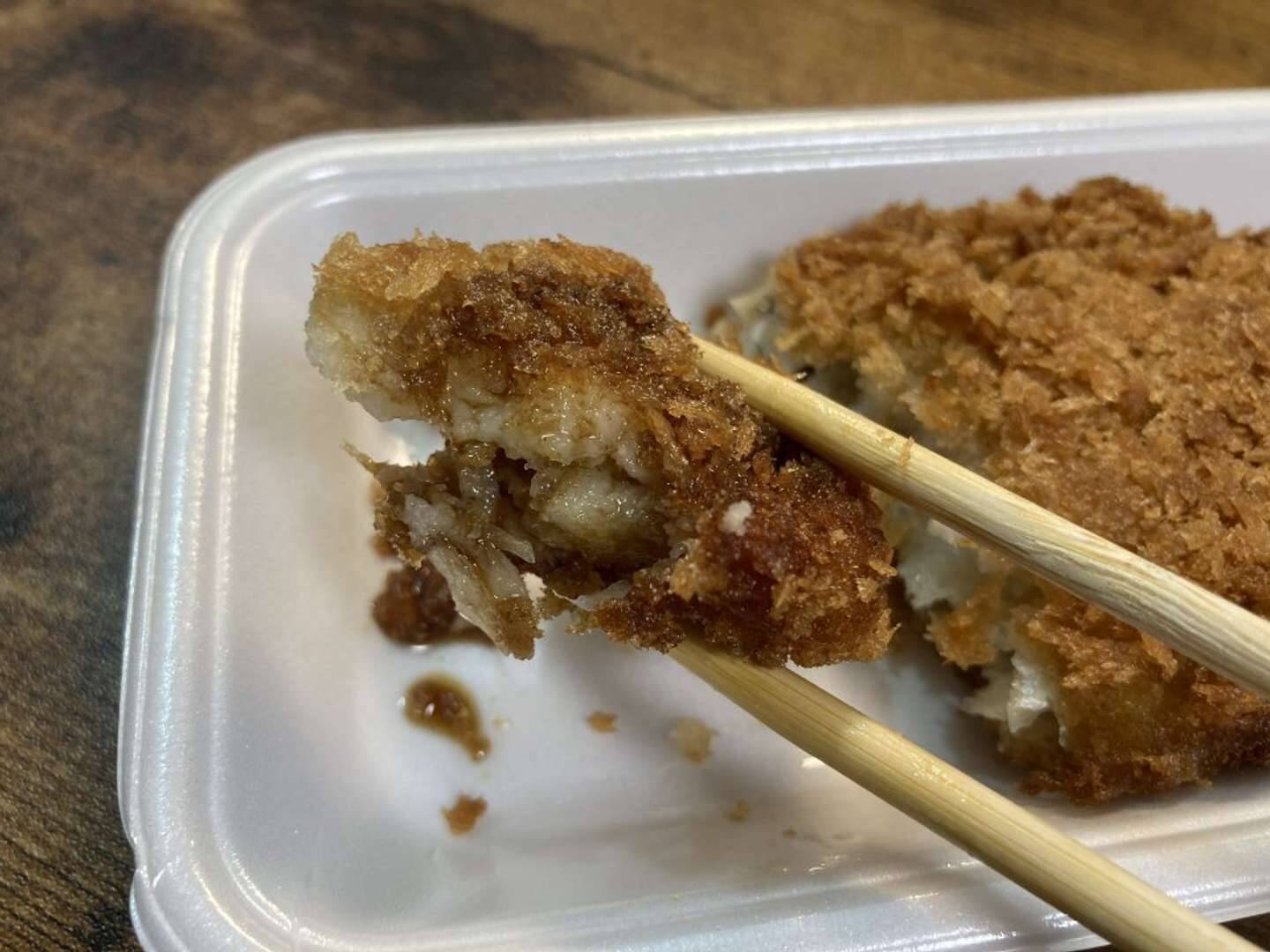 おかずにしようと思ってたけど...コレだけで満腹です 玉出「ジャンボ白身魚フライ」が安くてデカい