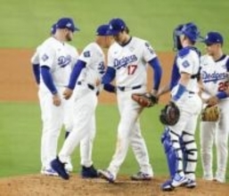 大谷、WSで七回途中4失点降板 第4戦、投打二刀流で初出場