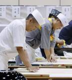 「富山でそば打ち大会初開催 総合名人に大分の58歳女性」の画像1