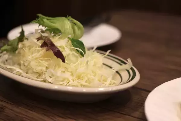 「魅惑のビジュアルと職人技☆噂の”白いオムライス”「食堂デイズ」【四条河原町】」の画像