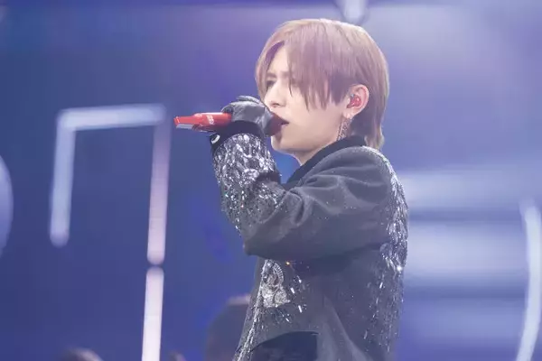 山田涼介、初ソロツアー「RED」映像化決定 密着ドキュメンタリー&各地MCシーンも収録