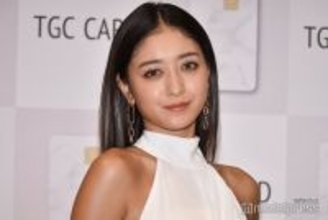 みちょぱ、美人母との2ショットが「まるで姉妹」「2人ともスタイル良すぎ」と話題に