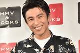 「中尾明慶、“担任役”人気俳優との同窓会ショット話題「ニコガク懐かしい」「青春蘇る」の声」の画像1