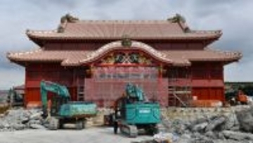 首里城正殿ついに姿現す 沖縄が泣いた火災から6年 完成へラスト1年