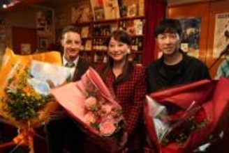 友近『ウマ娘』新CMで1人3役 武豊&ルメールと初共演!刑事・旅館の女将・スナックのママを演じ分け「新鮮でした」