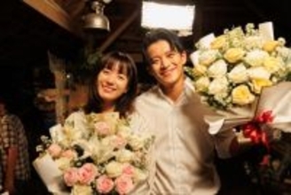 小栗旬×ハン・ヒョジュ『匿名の恋人たち』世界31の国・地域でTOP10入り 初公開オフショット9点公開