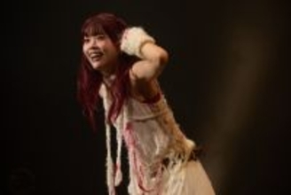 「過去を抱きしめて革命を起こす」──アイナ・ジ・エンド、「プロミスザスター」からの「革命道中」にファン大興奮 熱狂のツアーファイナル