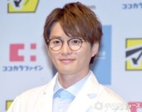 白洲迅、ドラマで共演の松島聡&愛犬と緑のリンクコーデで“仲良し”散歩ショット公開「最高です」「聡ちゃんの満面の笑み」「貴重なお写真ばかり」