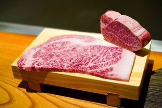 なぜインバウンド外国人は｢日本の焼肉｣が大好きなのか…肉YouTuberが｢和牛の食べ方も輸出すべき｣と言う理由