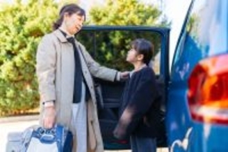 塾や習い事に送迎している人は要注意…わが子を「不登校」「ひきこもり」にする親の養育スタイル