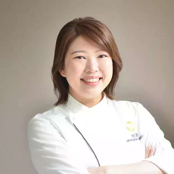 Netflix新作「匿名の恋人たち」(10月16日世界配信)でチョコレート監修を担当。俳優指導から現場制作まで徹底サポート - ショコラティエ川路さとみ