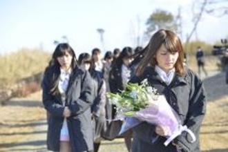 AKB48グループが被災地訪問 島崎遥香「まだまだ復興は終わっていない」