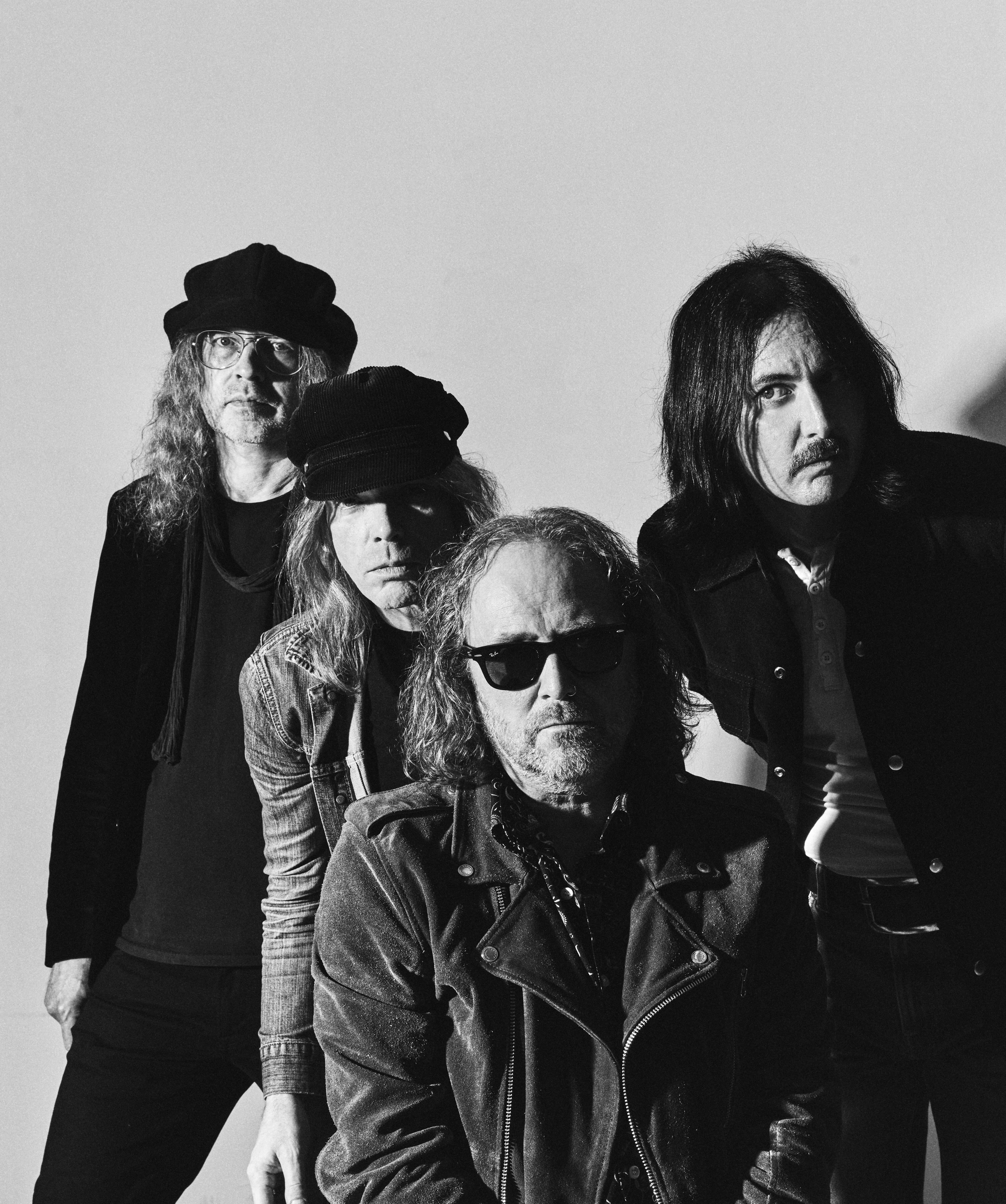 ザ・ヘラコプターズ、25年ぶりの来日前夜 ニッケ・アンダーソンが語る“生き続けるロック哲学”