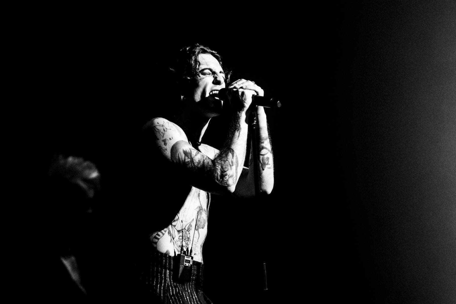 ダミアーノ・デイヴィッド来日公演を総括 ソロとして圧倒的なスケールを証明した三部構成