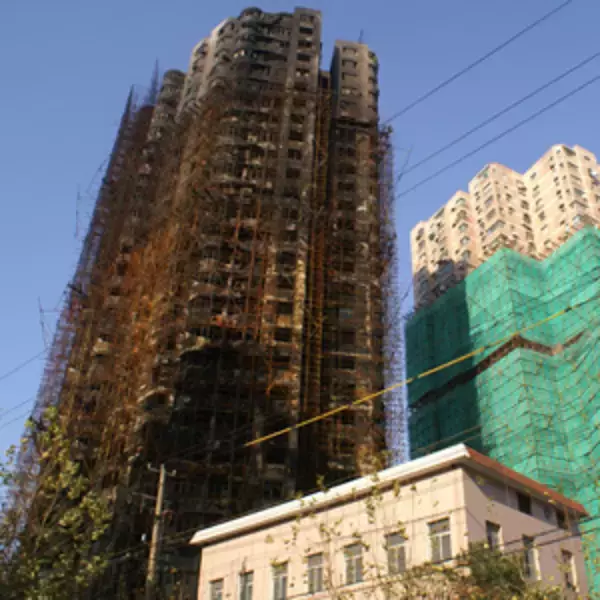 ロンドン高層住宅火災「かつての上海マンション火災にそっくりだ・・・」＝中国