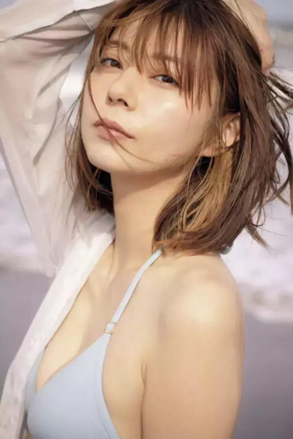 「仮面ライダー」シリーズで２度もヒロインを演じた女優・芳賀優里亜が雑誌の撮り下ろしグラビアに初挑戦！