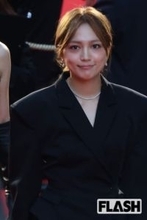 川口春奈の顔が「大きく見えちゃう」!? 映画祭で隣に立つ“演技派女優”のファッションに集まる注目