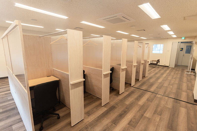 空き家がレトロおしゃれな150店舗に大変身! 長野・善光寺周辺にカフェや雑貨店、古着屋など、マッチングでにぎわい生む地元不動産会社の手腕