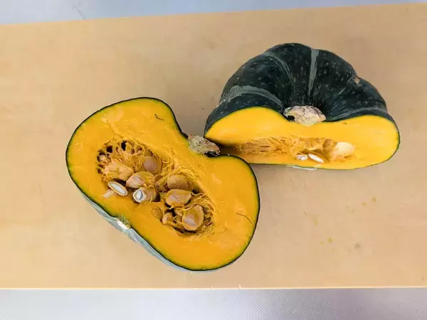 【爆速レシピ】秋のおいしい“かぼちゃ”の選び方&レンチンで作る「かぼちゃの醤油チーズ」