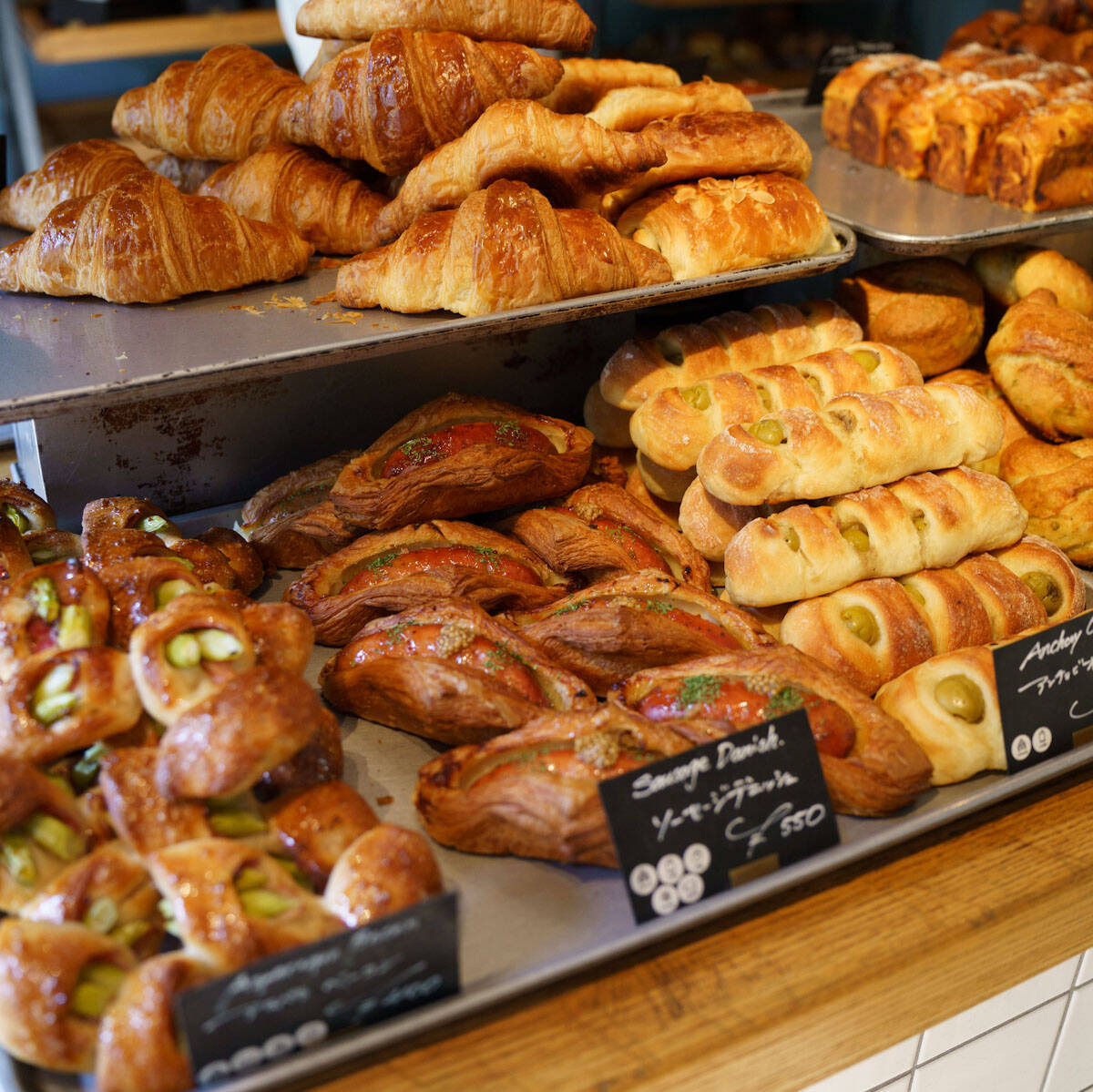 【東京モーニング】ここは海外!? ホテル併設『MORETHAN BAKERY』(新宿)のブッフェが絶品