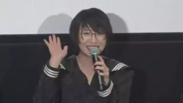 【新しい学校のリーダーズ・SUZUKA】歓声の中登場 役柄とのシンパシー語る「毎日自分と向き合っている」