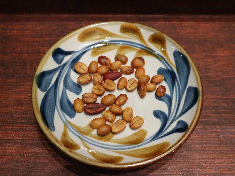 希少な沖縄産のコーヒーに魅せられる!ネスカフェ 原宿で貴重なコーヒー焙煎体験に挑戦