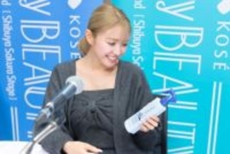 香音「3回ブリーチ」でも“潤ツヤ髪”の秘訣は!?「お風呂のなかでのケアが一番大切」「本当に傷みやすいので」