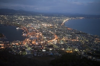「小さいころ勘違いしてた…」函館の夜景どこから撮影？ 北海道のサイズ感に困惑の声