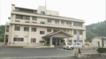 「バーベキューコンロで魚を焼いた後、炭の火を消し段ボールに入れた」 木造の母屋などが全焼 島根県隠岐の島町