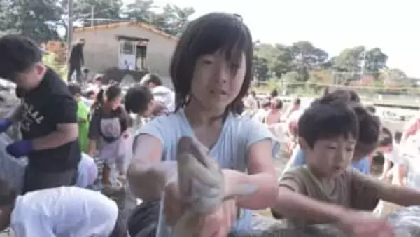 群馬県民の日 無料開放やイベント 県内各地でにぎわう