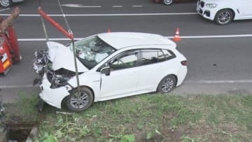 乗用車が支柱に衝突し大破　運転していた70代くらいとみられる男性死亡　　札幌市東区