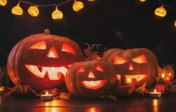 ハロウィンで仮装するのはなぜ?かぼちゃは何のため?知られざるハロウィンの起源とは