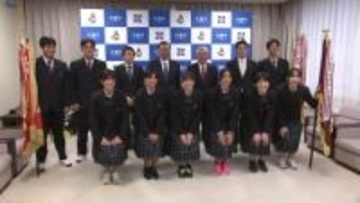 全国大会にのぞむ花巻東野球部と陸上競技部が花巻市長を表敬 意気込みを語る 岩手