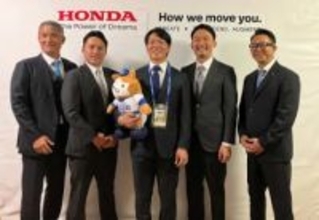 【DeNA】ドラフト4位指名の片山にあいさつ 「1軍登板にこだわる」と抱負