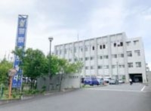 横浜市内の県道交差点でひき逃げ 神奈川県警、容疑の男を逮捕 「私はやっていません」1時間後、事故現場に戻る