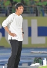 J2降格決定の湘南、山口監督が退任 後任は未定