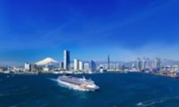 クルーズ船「ノルウェージャン・サン」横浜初入港 3日朝に、太陽のマークが特徴