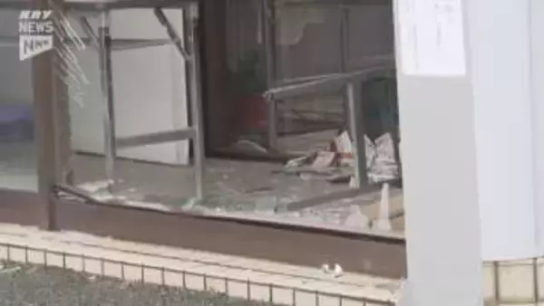 郵便局に高齢女性運転の軽乗用車が衝突 1人が軽傷か~山口・宇部