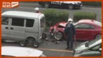 【事故の瞬間】信号待ちの車に猛スピードで突っ込む 通勤時間帯で周辺は渋滞 <仙台市>