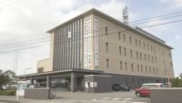 地下道で10代女性の体触った疑い 会社員の43歳男逮捕 下半身露出の公然わいせつ容疑も