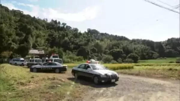 国富町で軽自動車が横転 80代の男性が死亡