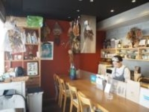 オタク話が最高のメニュー パンの観光案内所とは?【ブジャデ散歩・喫茶めぐり2】