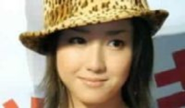 「エリカ様健在!」39歳最新ショットを蜷川実花が激撮!沢尻エリカに反響「爆ビジュ」「エグカッコいい」