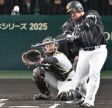 「そうしないと勇気持ってバット振れないので」 3戦連発で日本Sタイ記録のソフトバンク山川穂高 本塁打と三振は「隣り合わせ」