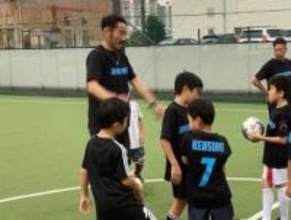 「カズさんとやらせてもらったので」J通算99得点、45歳現役FW大久保哲哉の挑戦 異色のストライカー養成スクール開校