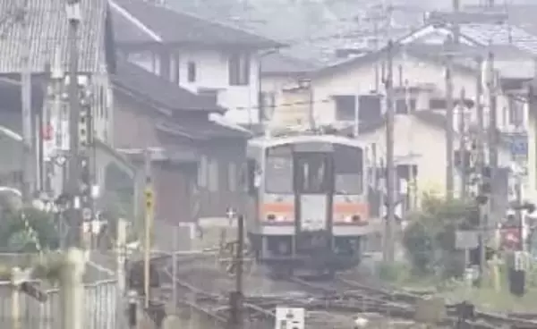 【速報】JR西日本のローカル線収支公表 岡山では姫新線一部区間”100円稼ぐのに4510円の経費”