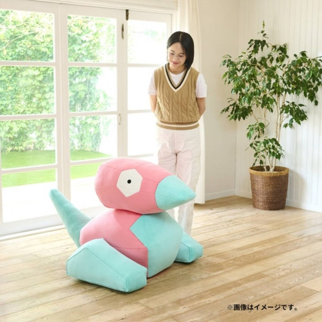 最高の科学力で作られた「ポリゴン」の等身大ぬいぐるみがポケモンセンターオンラインで予約受付開始!