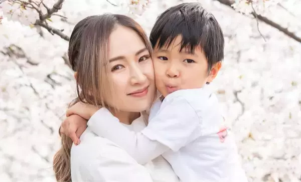 愛川ゆず季が初めて明かす「第二子出産」「不妊治療と流産の過去」自閉症の第一子に芽生えた新しい感情