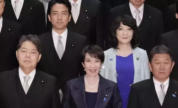 高市政権のもとで風邪薬・湿布薬が保険適用外で健康被害の恐れも…「ロキソニン錠60mg」美容目的で悪用される「ヒルドイド」も保険適用される現行制度の是正に一歩