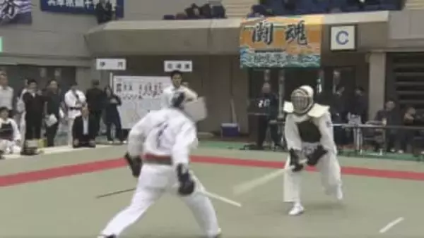 各署から精鋭が集結! 兵庫県警の警察官が「逮捕術」競う大会